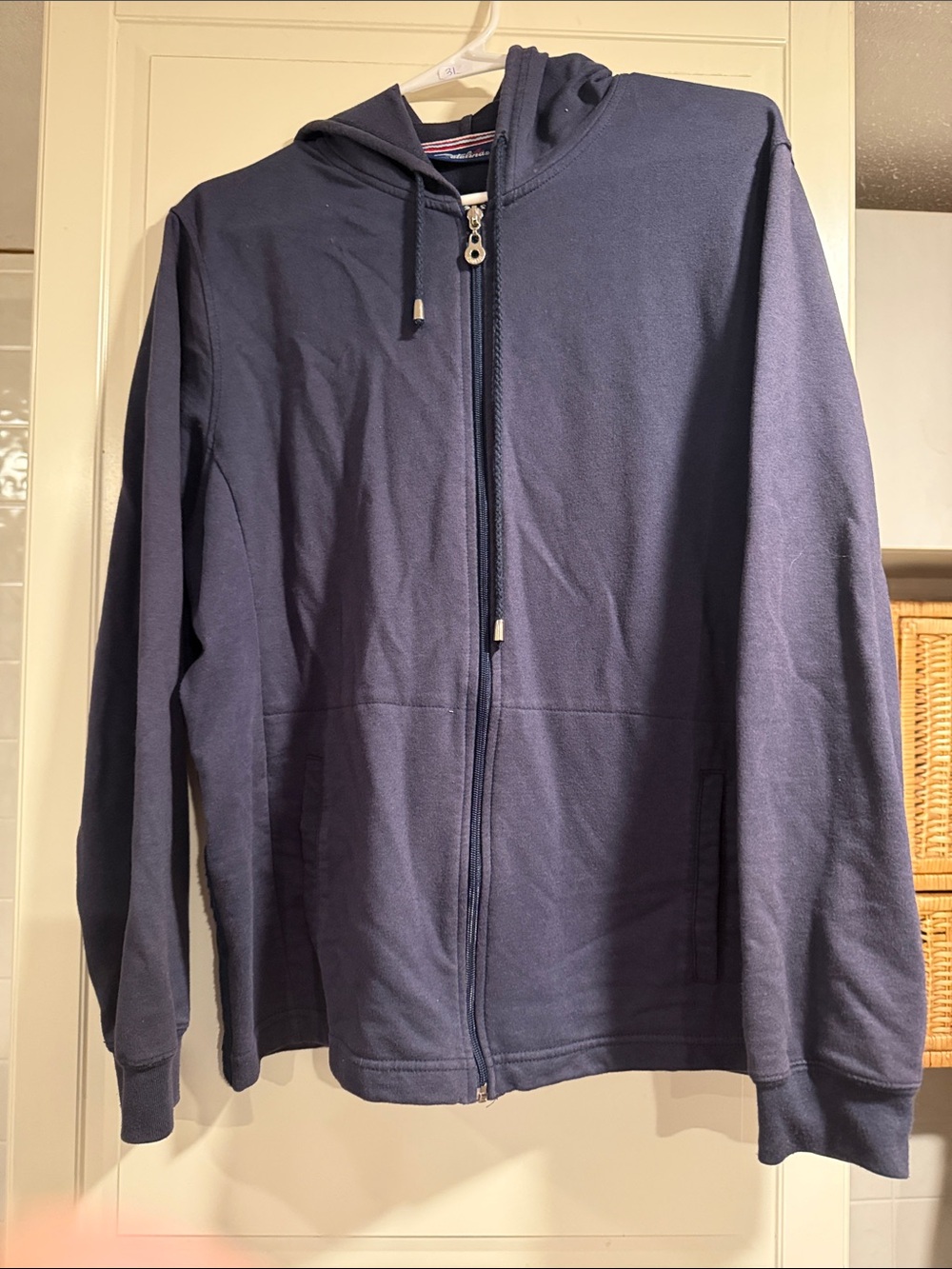 Catalina Navy Zip-Up Hoodie with Hood size XL 6:4